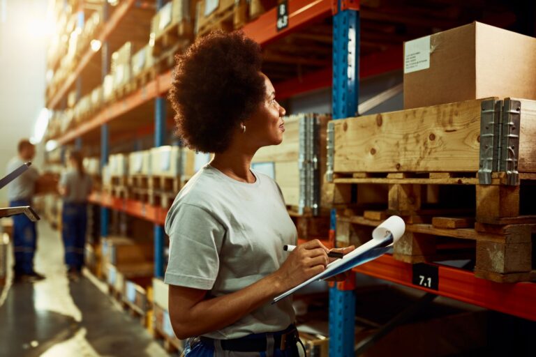 Fourniture stock – STARK COMPANY